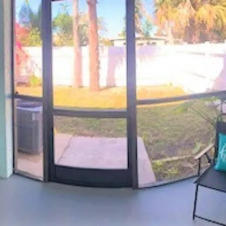 Beautiful Bright & Sparkling 2Bed 1Bath Beach Retreat - Unit 212 Cocoa Beach Exterior photo